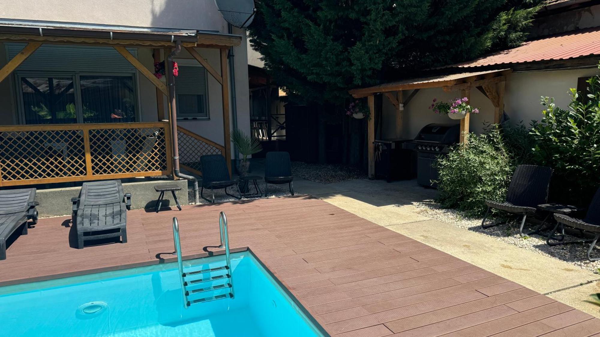 Veronika Lux Apartman Hajdúszoboszló Exterior foto